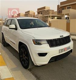 جيب جراند شيروكي